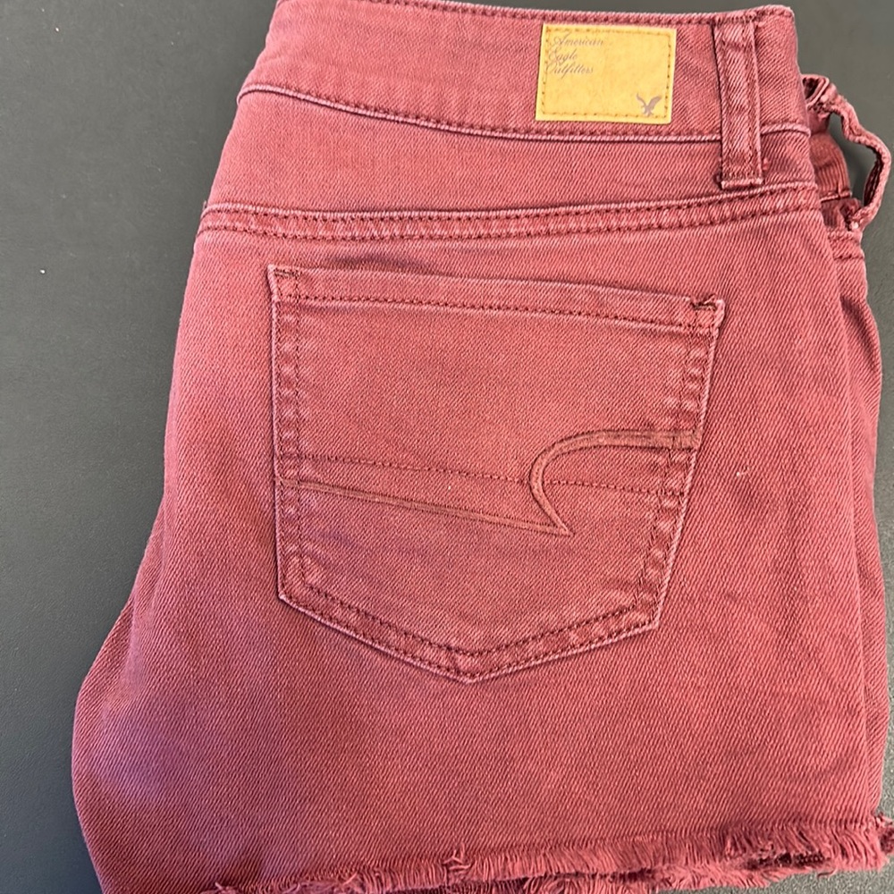 Women’s American Eagle stretch denim shorts